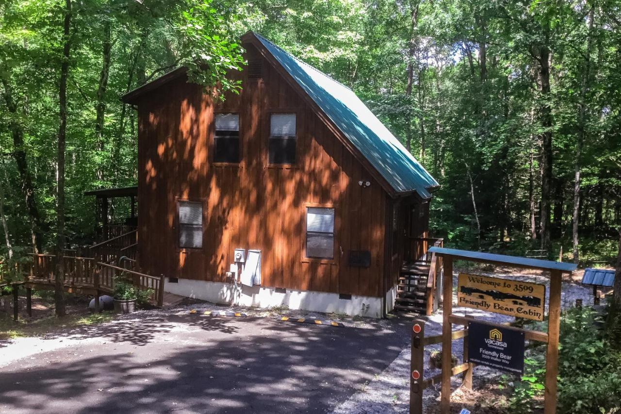 Friendly Bear Cabin Pigeon Forge Bagian luar foto