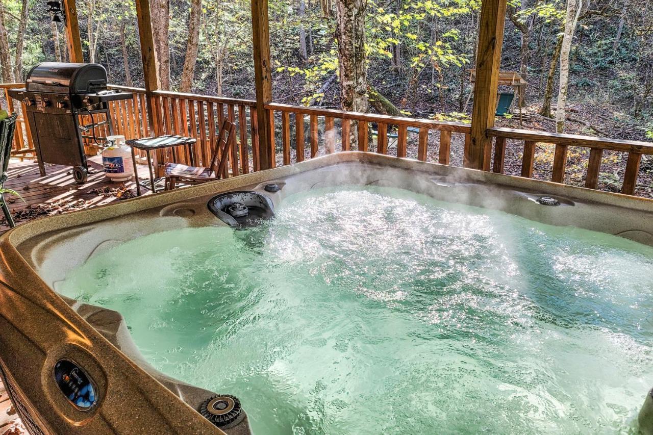 Friendly Bear Cabin Pigeon Forge Bagian luar foto